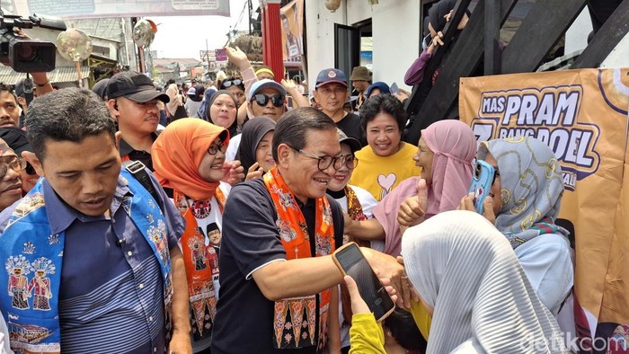 Pramono Anung sapa warga Utan Kayu, Jaktim