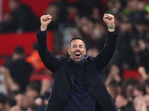Menerka Nasib Ruud van Nistelrooy Jika Ruben Amorim Datang
