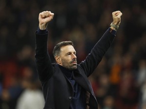MU Semestinya Kasih Kesempatan Nistelrooy Dulu, Ini Alasannya