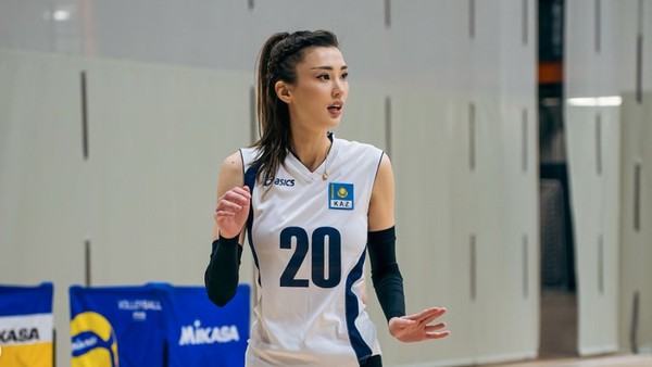 8 Foto Sabina Altynbekova Pevoli Tercantik Kembali Viral Gabung Klub Voli RI