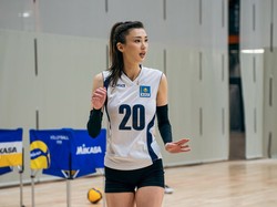 8 Foto Sabina Altynbekova Pevoli Tercantik Kembali Viral Gabung Klub Voli RI