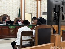 Dua Pria Lumajang Dituntut 2 dan 1,5 Tahun Bui gegara Simpan 1.486 Pil Koplo