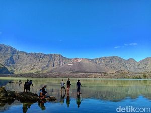 TNGR Klarifikasi Alasan Tarif Penggunaan Drone di Gunung Rinjani