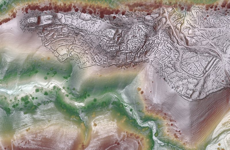 Tangkapan drone-lidar akan permukaan Tugunbulak.
