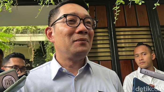 Cagub Jakarta Ridwan Kamil saat di Solo, Jumat (1/11/2024).