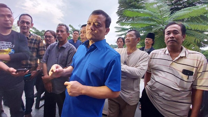 Calon Gubernur Jawa Tengah (Jateng) nomor urut 2 Ahmad Luthfi