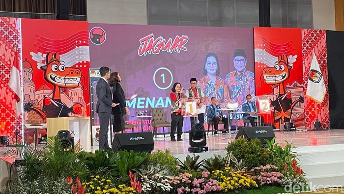 Debat Pilwalkot Semarang di MG Setos Semarang, Jumat (1/11/2024).