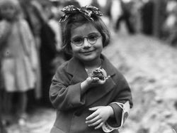 Foto Bersejarah dan Cerita di Baliknya, Sederhana sampai Menyentuh Hati