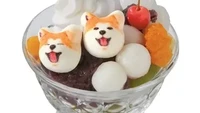 Ide lain menikmati marshmallow Hachiko adalah dengan dessert tradisional Jepang anmitsu. Pastinya bikin rasa anmitsu jadi lebih enak. Foto: Sora News 24