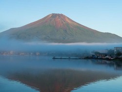 Pertama Kali dalam 130 Tahun, Gunung Fuji Tak Bersalju