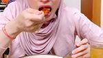 Ini Gaya Kuliner Inara Rusli Saat Makan Es Krim hingga Pho