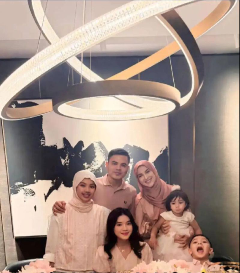 Irish Bella rayakan ultah putri sambung