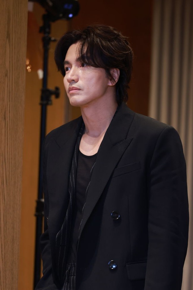 Pria asal Taiwan ini juga disebut sangat ketat dalam diet dan memastikan berolahraga setidaknya satu jam sehari demi menjaga fisiknya selalu prima. Foto: Getty Images