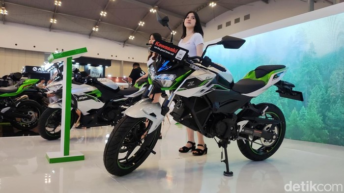 Kawasaki Ninja Listrik.