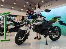 Katanya Sold Out, Kok Kawasaki Ninja Listrik Tak Pernah Kelihatan di Jalan?