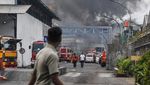 Sembilan Orang Tewas Akibat Kebakaran Pabrik Pakan Ternak di Bekasi