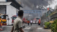 Menurut data Dinas Pemadam Kebakaran Kota Bekasi, jumlah korban meninggal sebanyak sembilan orang dan tiga orang mengalami luka-luka. 