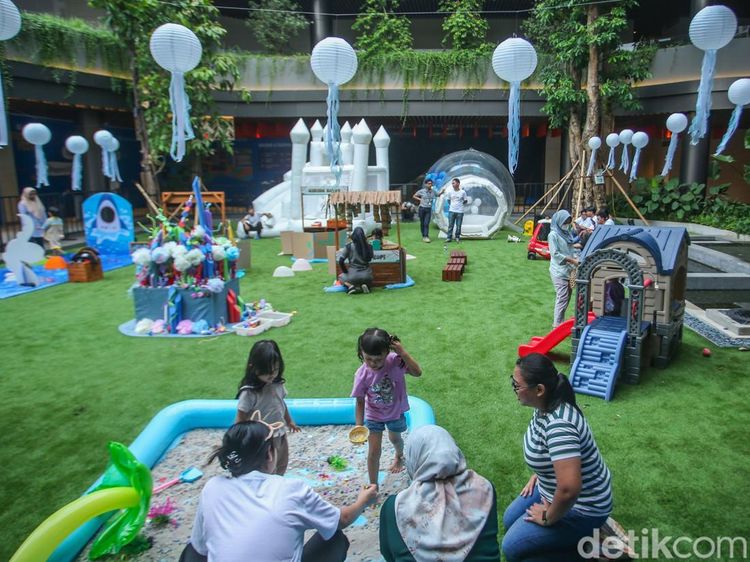 Keseruan Anak-anak Bermain di Urban Forest Jaksel