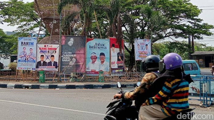 Penampakan APK yang terpasang di Taman Weru, Kabupaten Cirebon