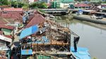 Bangunan di Bantaran Sungai Karang Mumus Samarinda Dibongkar
