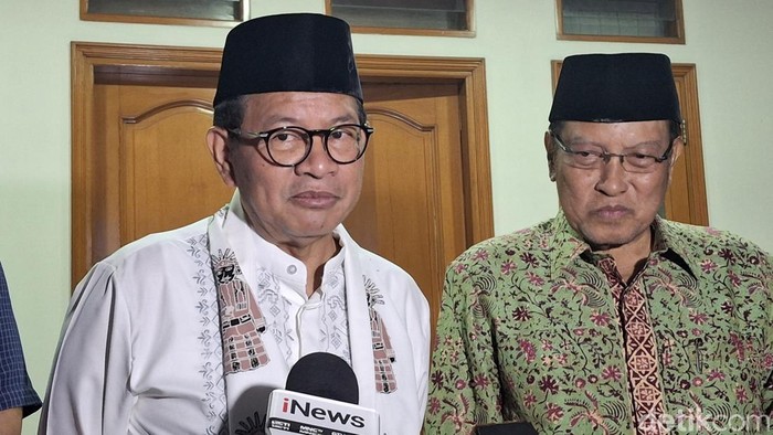 Pramono sowan ke Said Ail (Taufiq Syarifudin/detikcom)