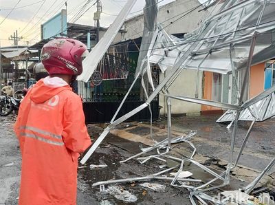 Puluhan Rumah di Lumajang Rusak Diterjang Angin Puting Beliung