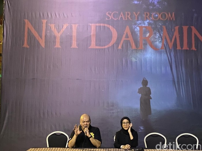 Scary Room Nyi Darminah