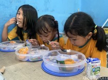 Tok! Makan Bergizi Gratis Dipatok Rp 15.000/Anak