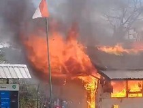 Kerusuhan di PT STM Dompu, Warga Bakar Pos Satpam