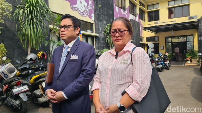 Wakil Ketua DPRD Tapanuli Tengah (Tapteng) Camelia Neneng Susanty mendatangi kantor Komnas Perempuan.