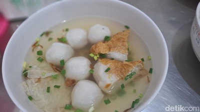 Kenyal Lembut Bakso Ikan Teochew Autentik di Gading Serpong