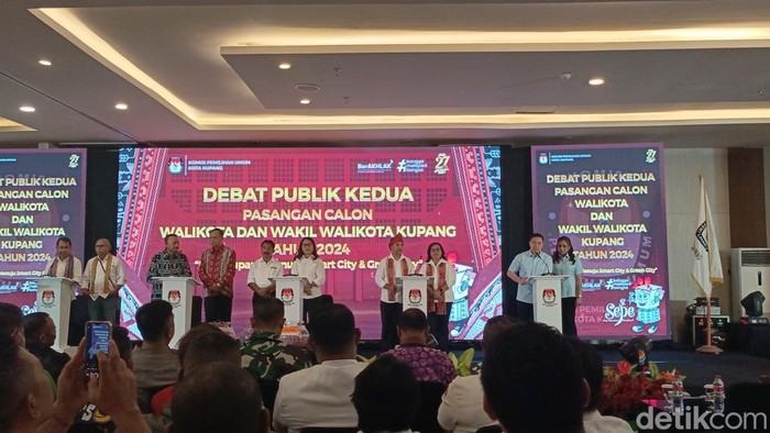 Debat kedua Pilwalkot Kupang, Sabtu (2/11/2024). (Simon Selly/detikBali)