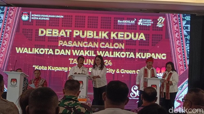 Debat kedua Pilwalkot Kupang, Sabtu (2/11/2024). (Simon Selly/detikBali)