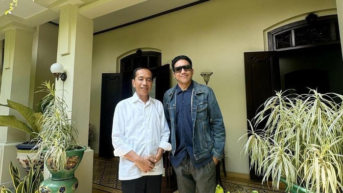Desta saat bertamu di rumah Jokowi di Solo