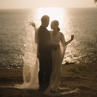 Belum lama ini Febby Rastanty mengumumkan bahwa dirinya akan segera menikah setelah dilamar oleh sang kekasih, Sudrajad Djumantara atau Dio. Artis cantik tersebut telah melakukan berbagai persiapan termasuk, foto prewedding. Foto: Instagram Febby Rastanty