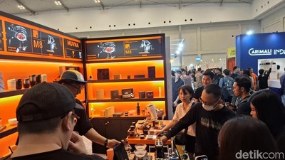Puas Cicip Kopi Indonesia dan Jajan di Jakarta Coffee Week 2024