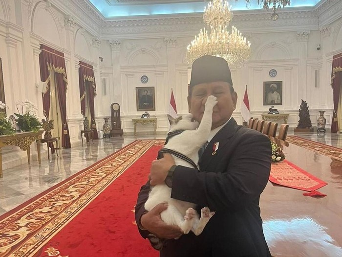 Momen Prabowo bersama Bobby Kertanegara