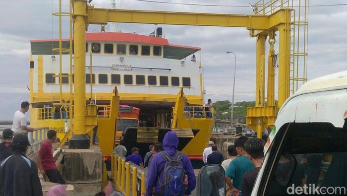 Pelabuhan Bajoe
