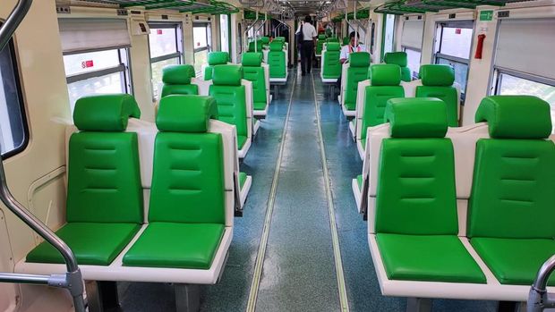 PT Kereta Api Indonesia (Persero) atau KAI memperpanjang rute perjalanan kereta api (KA) Bandara Internasional Adi Soemarmo (BIAS) sampai Madiun, dengan relasi Stasiun Bandara Adi Soemarmo-Madiun dan juga Madiun-BIAS setiap harinya.