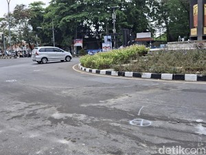 Momen Menegangkan Truk Ugal-ugalan Tabrak Belasan Kendaraan di Tangerang