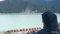 Pemandangan Talaga Bodas Tampak Depan