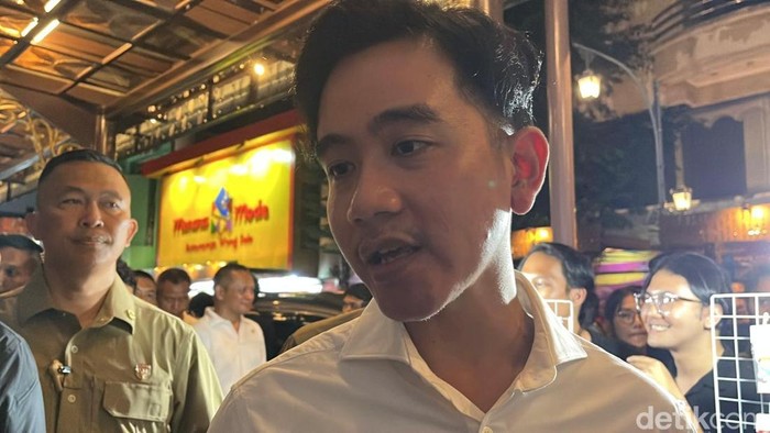 Wakil Presiden Gibran Rakabuming Raka ditemui di Koridor Gatsu, Sabtu (2/11/2024).