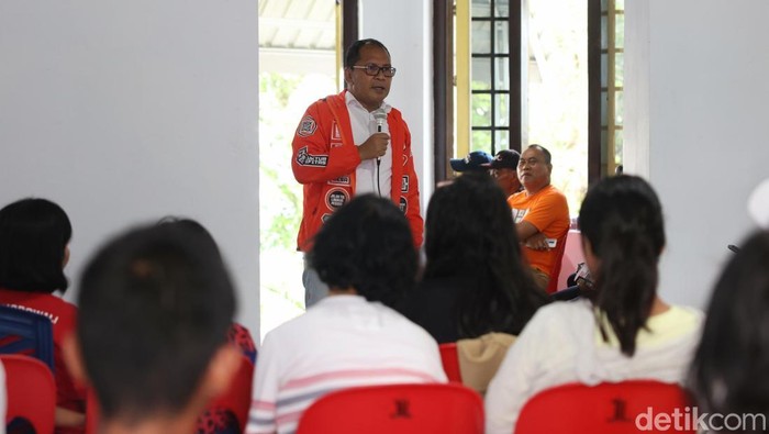 Cagub Sulsel nomor urut 1, Danny Pomanto kampanye di Palopo.