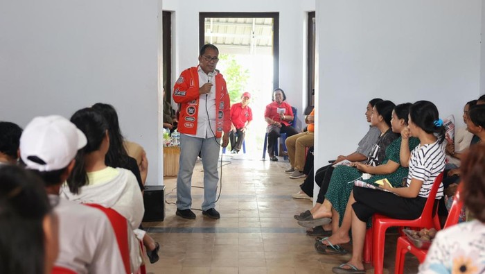 Danny Pomanto berdialog dengan Forum Komunikasi Gereja di Palopo.