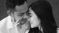 Romantisnya ya pasangan ini bikin iri semua orang deh. Foto: instagram Febby Rastanty