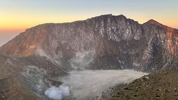 Gunung Egon Gunung Egon di Sikka, NTT. (Alexsander Campbell)