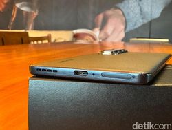 Unboxing Infinix Hot 50 Pro Plus: HP Tipis Harga Rp 2 Jutaan