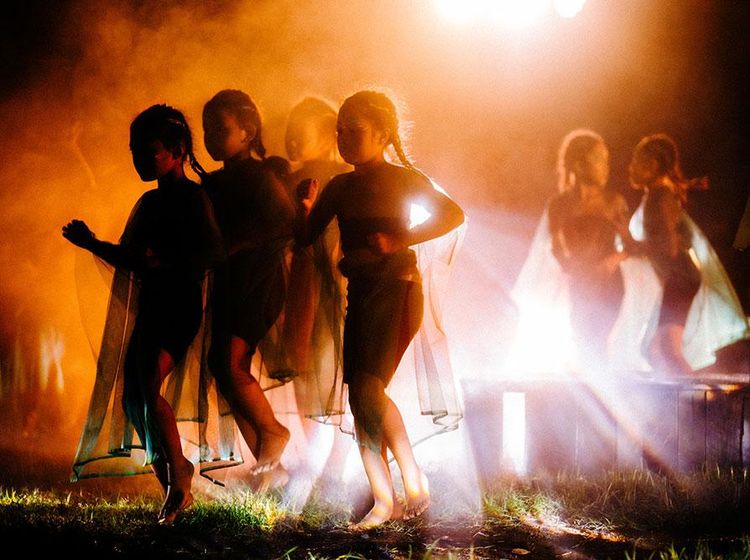 Menuai Budaya Berlandaskan Keindahan Alas Purwo