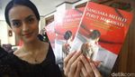 Momen Peluncuran Buku Guruh Soekarnoputra, Dihadiri Megawati