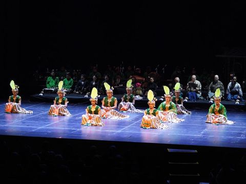 Pembukaan Indonesian Dance Festival 2024